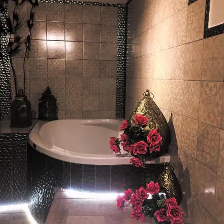 빌라 Athenea Villas, Private Pools & Gardens *