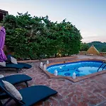 Villa Athenea Villas, Private Pools & Gardens *