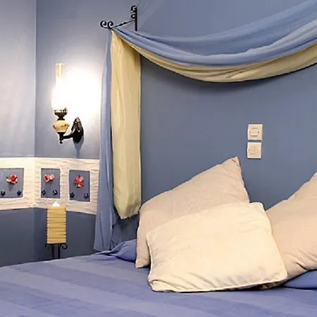 Athenea Villas, Private Pools & Gardens