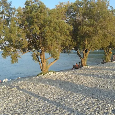 Athenea Villas, Private Pools & Gardens Keri