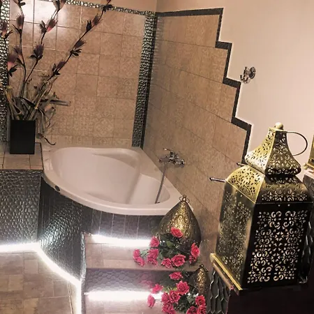 Athenea Villas, Private Pools & Gardens *