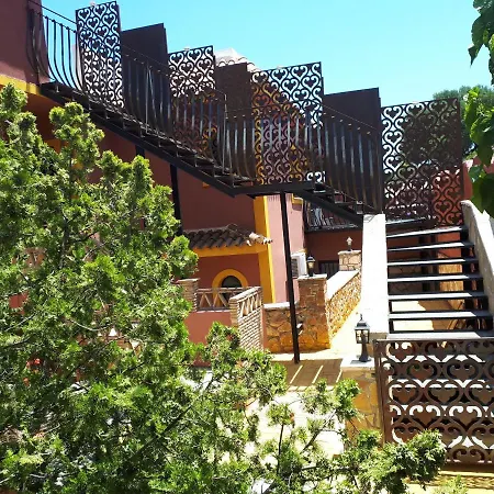 Athenea Villas, Private Pools & Gardens * קרי