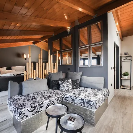 Athenea Villas, Private Pools & Gardens Вилла Керион