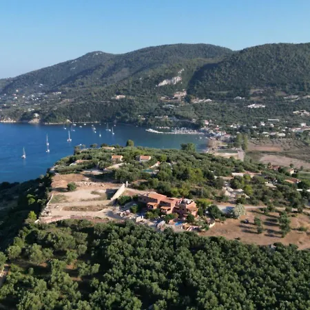 Athenea Villas, Private Pools & Gardens *