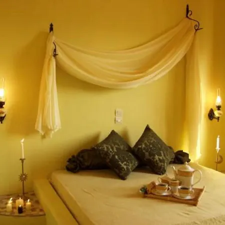 Athenea Villas, Private Pools & Gardens * קרי