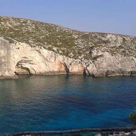 Athenea Villas, Private Pools & Gardens Вилла Керион