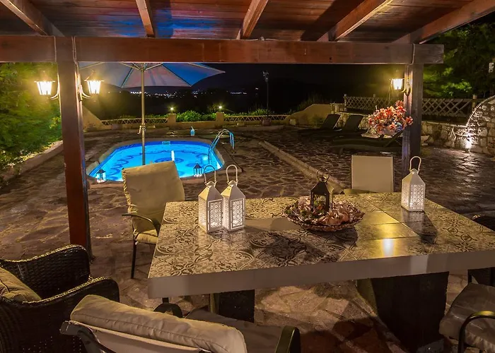 Villa Athenea Villas, Private Pools & Gardens *