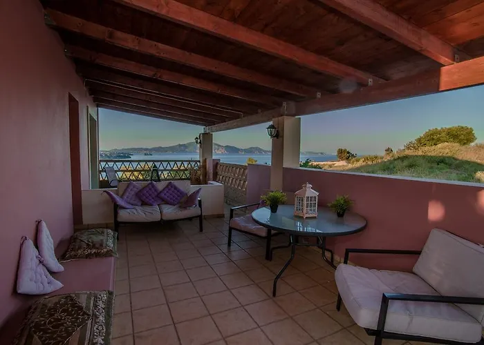 Athenea Villas, Private Pools & Gardens Villa *