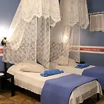 Athenea Villas, Private Pools & Gardens