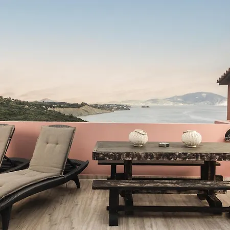 Athenea Villas, Private Pools & Gardens Villa Keri