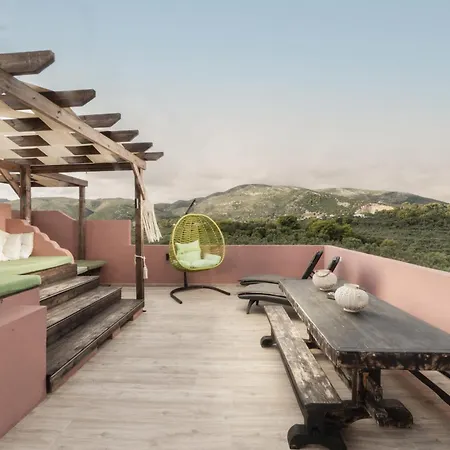 Athenea Villas, Private Pools & Gardens * Keri