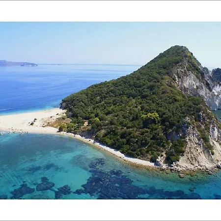 Athenea Villas, Private Pools & Gardens * Keri