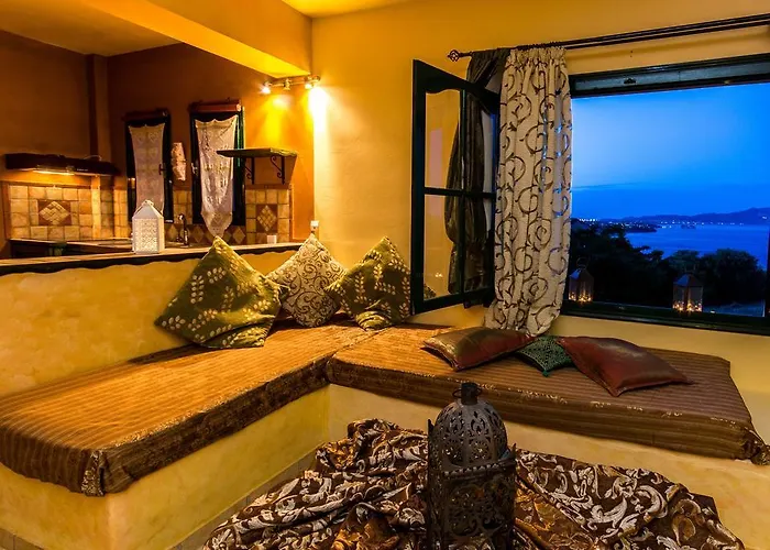 빌라 Athenea Villas, Private Pools & Gardens Keri