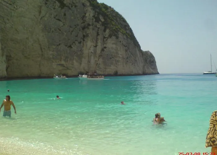 Athenea Villas, Private Pools & Gardens *