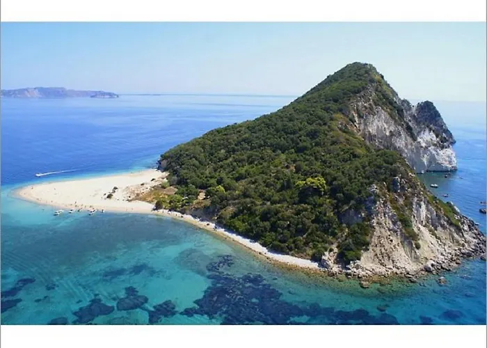 Athenea Villas, Private Pools & Gardens * Keri