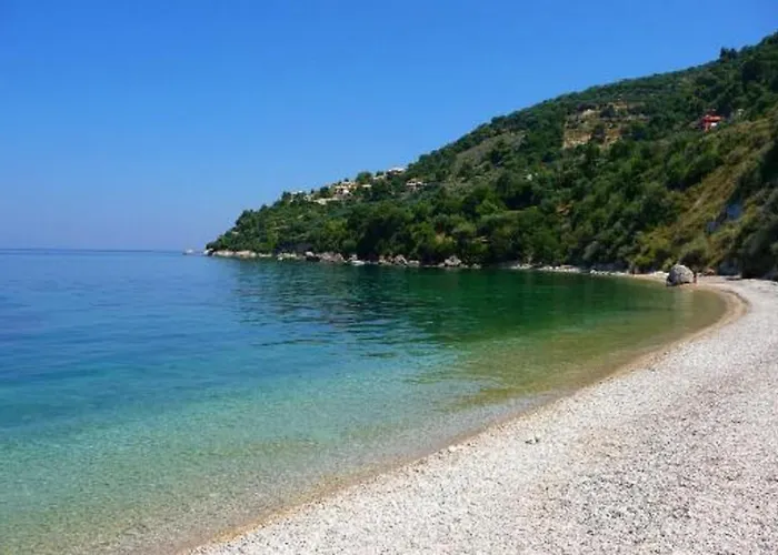 Villa Athenea Villas, Private Pools & Gardens Kerí